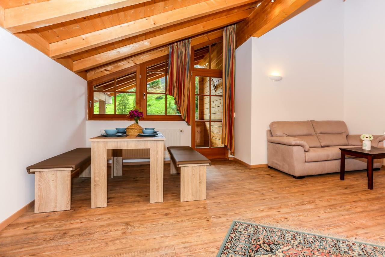 Апартаменты Haus Traudi Нова-Поненте Экстерьер фото